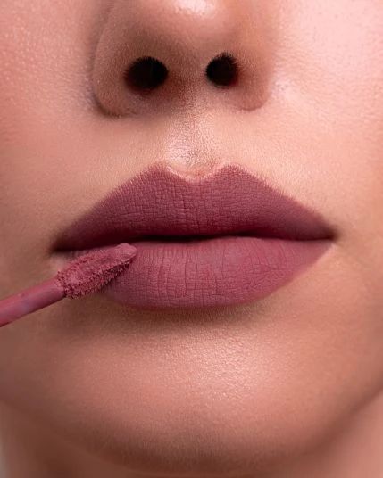 ZOLA Labial mate aterciopelado Lip Souffle 05 Cozy Pink И0000030279 foto